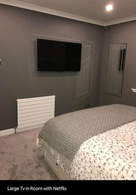 Holly Lodge - 2 X Kingsize Bedrooms With Private Entrance And Free Parking-New Shower Room Oban Exterior foto